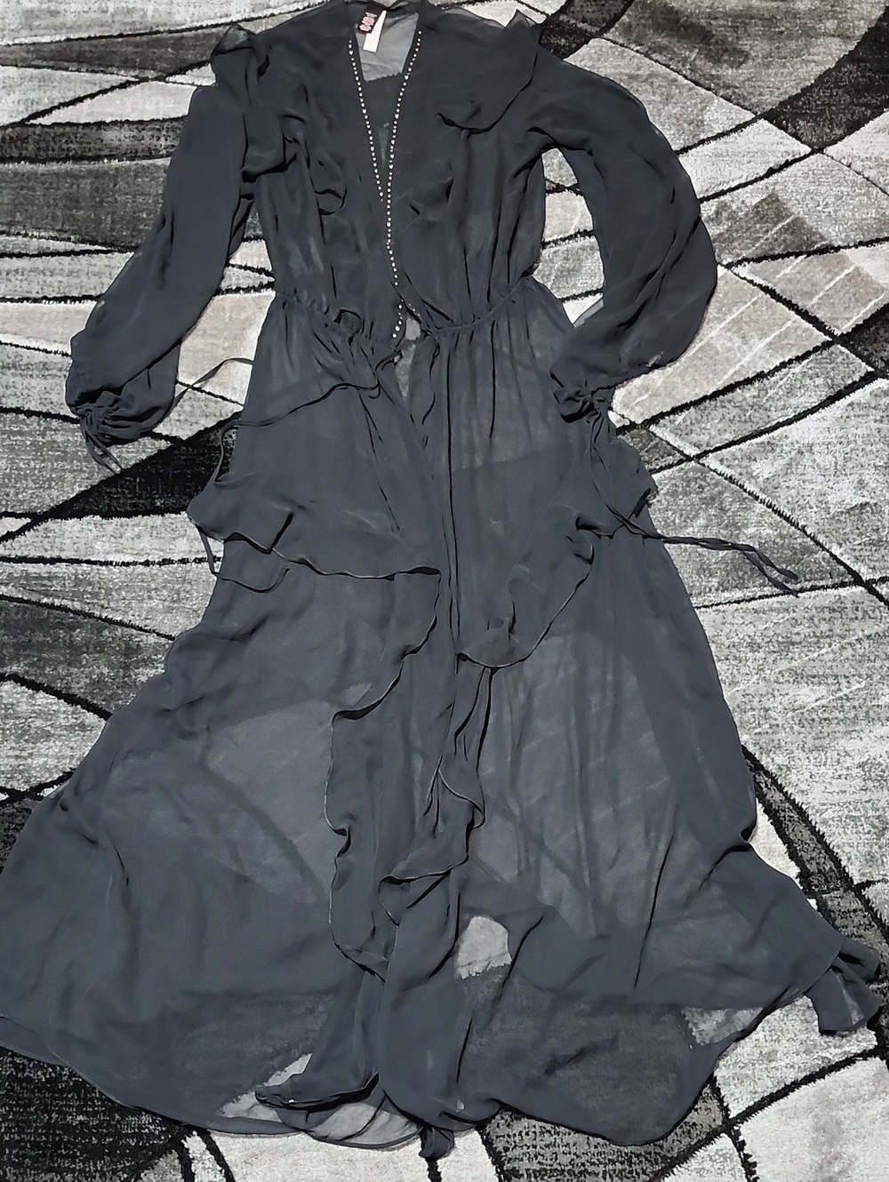 VICTORIA SECRET 2018 BLACK SHEER PLUNGE STUDDED RUFFLE TIE CINCHED LONG ROBE